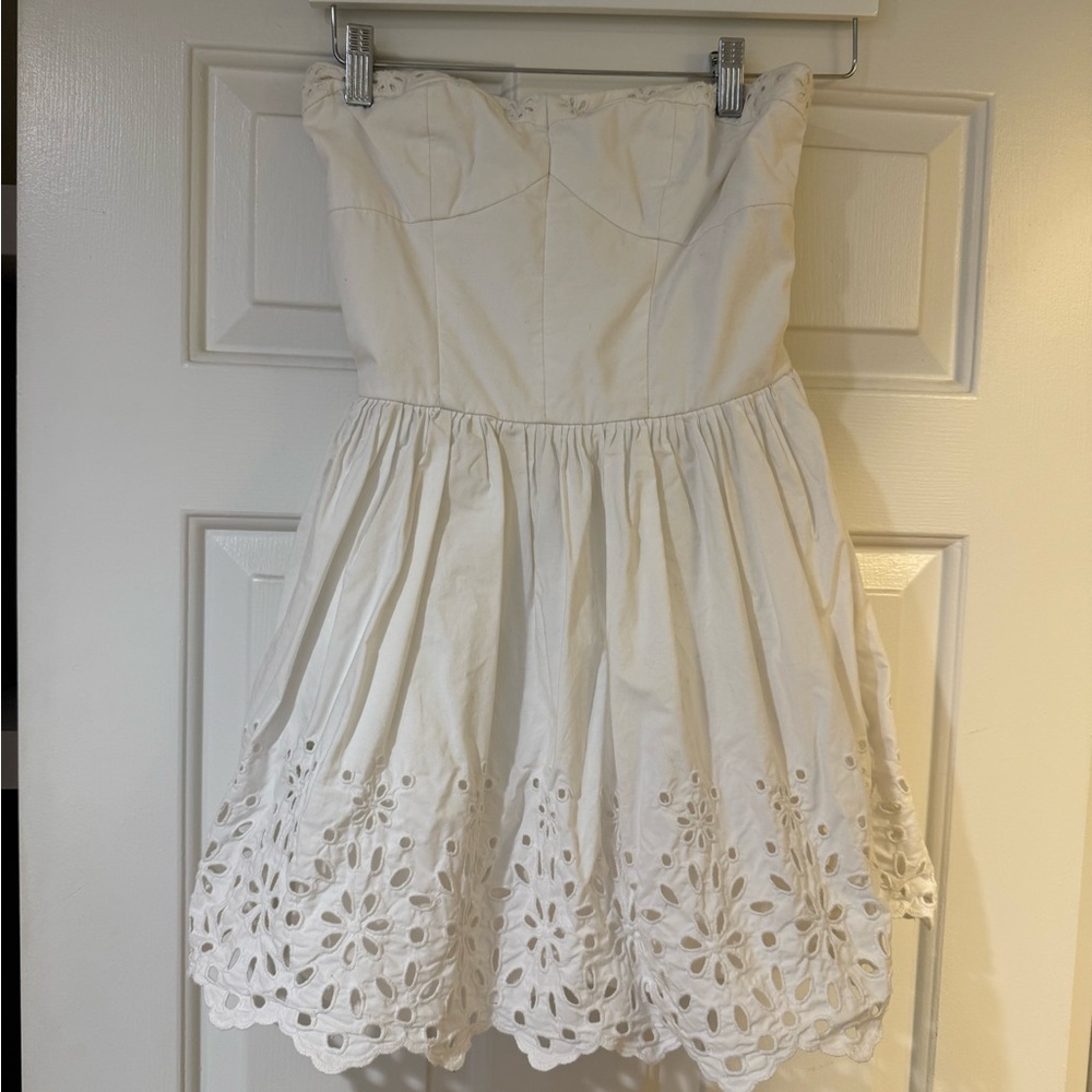 Hollister white eyelet lace strapless dress